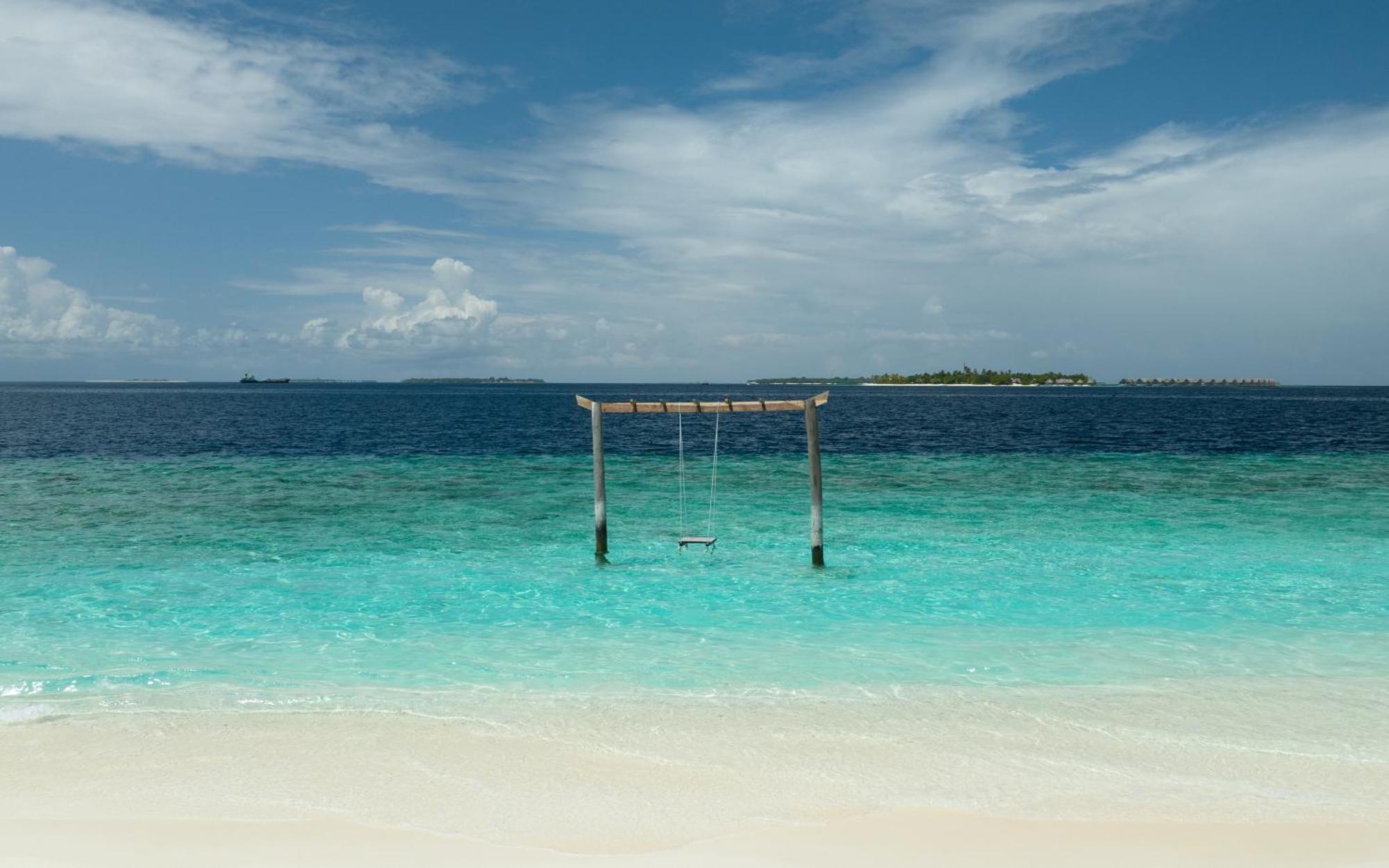 Kamadhoo Inn Exterior photo