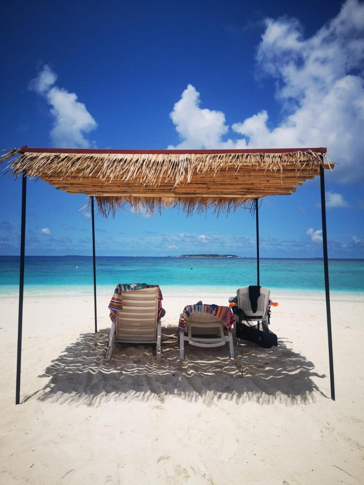 Kamadhoo Inn Exterior photo